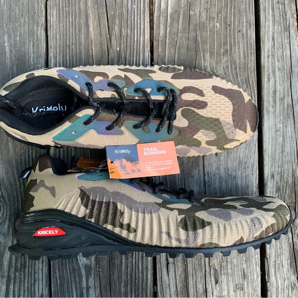 Kricely camouflage trail running outdoors shoes- 11 NWT